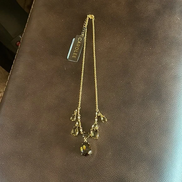 Carolee Necklace - Picture 2 of 4